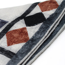 Pavement (80% Wool 20% Silk)